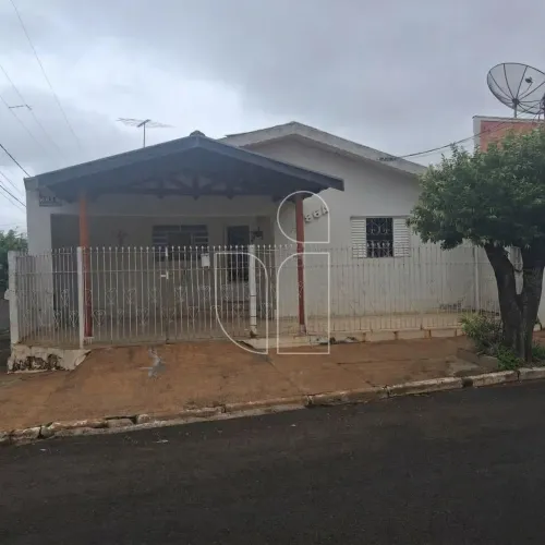 Casa + Sobrado no bairro Nova Marília