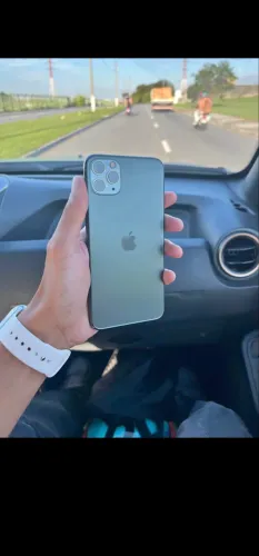 iPhone 11 Pro Max verde , aparelho todo original leia todo anúncio