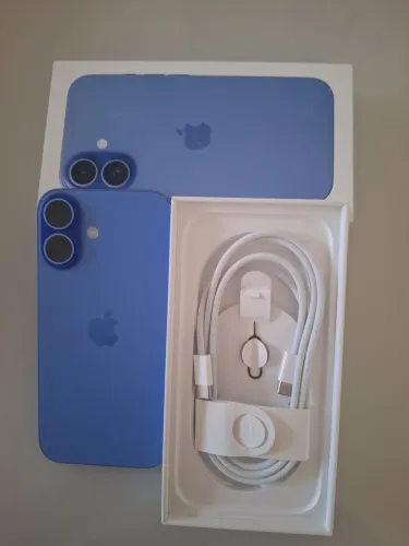 Vendo Iphone 16 ainda na garantia