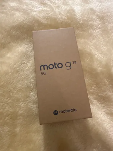 Vendo Celular Moto G 35 - nunca usado