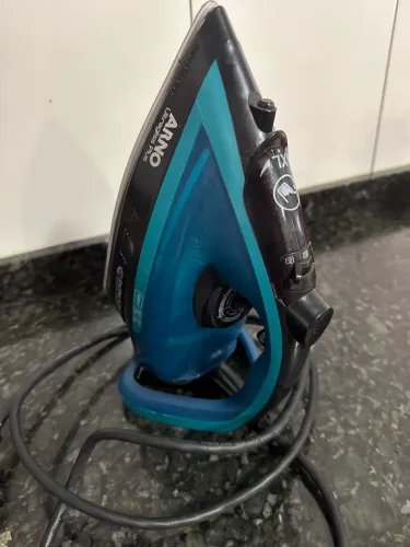 FERRO DE PASSAR ROUPA A VAPOR ARNO ULTRAGLISS