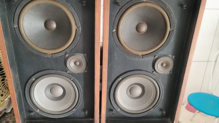 Caixas acústicas Gradiente mini oito