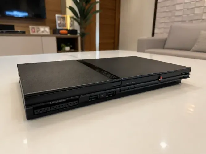 PlayStation 2 Slim ORIGINIAL, 2 CONTROLES, CABOS, FONTE E MEMORY CARD
