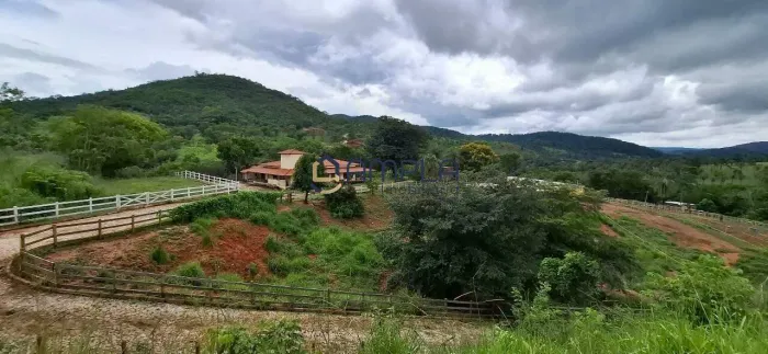 Fazenda à venda, 4 quartos, 1 suíte, Taquaraçu de Minas - TAQUARAÇU DE MINAS/MG