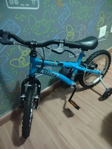 BICICLETA INFANTIL ATHOR - PRONTA PARA AVENTURAS!