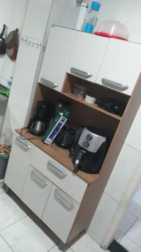 Armário de cozinha semi novo