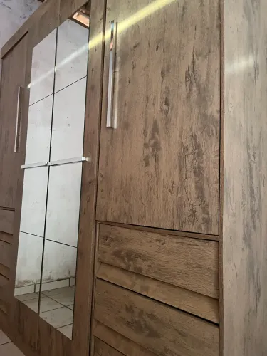 Guarda-roupa de casal