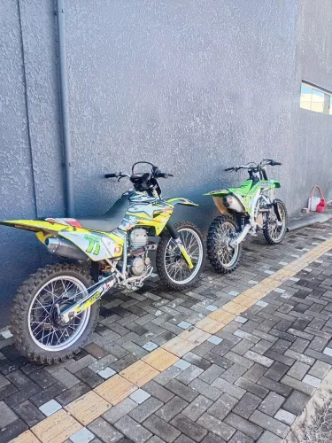 Tornado 250 para velocross, trilha
