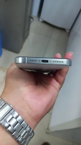 Vendo um iPhone 15 pro Max