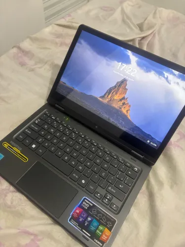 Notebook Duo Positivo