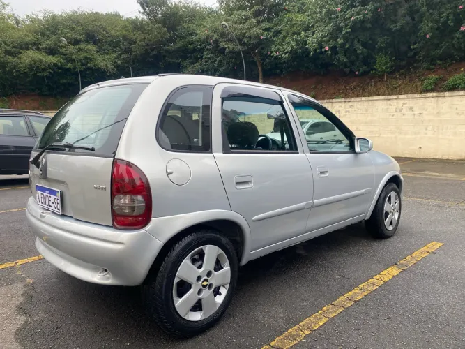 Chevrolet Corsa Wind 1.0 Mpf/milleniumi/ EFI 4P 2002