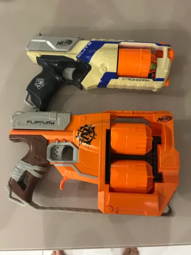 KIT NERF FLIPFURY E STRONGARM
