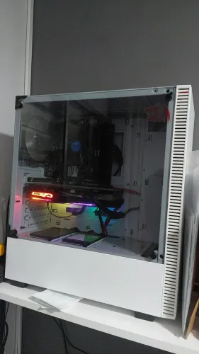 Pc gamer i5 9400f,16gb RAM, 860gb ssd, gtx 1660 super 6gb