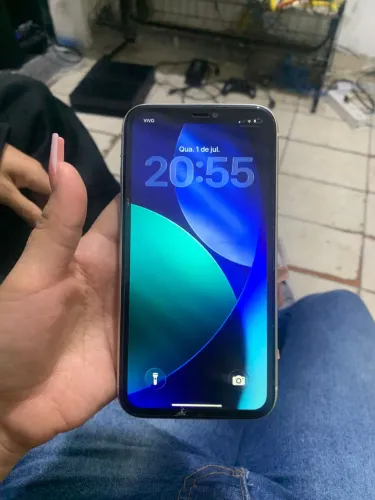 iPhone 11