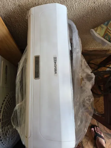 Ar condicionado Split 220v 9.000 Btus Classificação A Quente e frio 