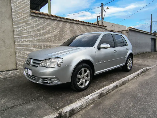 Volkswagen Golf 2.0/ 2.0 MI Flex Comfortline Aut. 2009