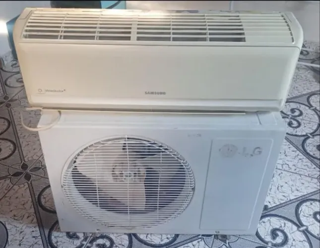 Ar-condicionado de 12 BTU