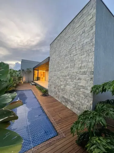 CASA NO CONDOMINIO GRAND TRIANON EM ANAPOLIS