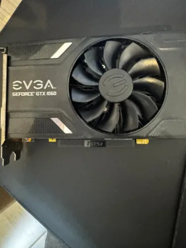 Placa de vídeo EVGA GTX 1060 6gb