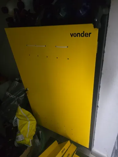 Armario vonder de metal