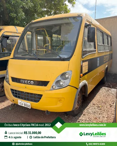 Leilão de Ônibus Iveco Cityclass Escolar 70C16 modelo 2012