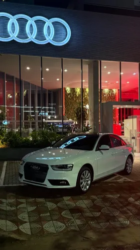 Audi A4 2.0 Avant 16V TFSI Quattro Stronic 2013