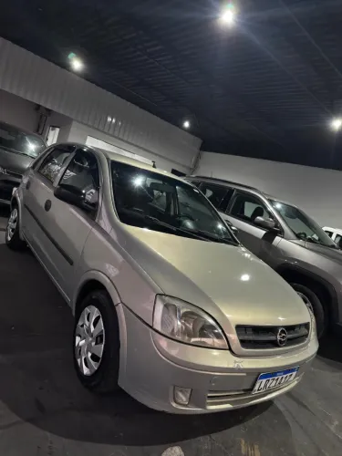 Chevrolet Corsa Hat. Maxx 1.8 MPFI 8V Flexpower 5P 2005