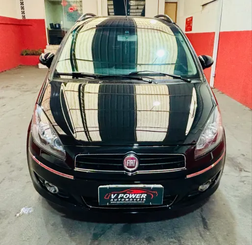 Fiat Idea Essence 1.6 Flex 16V 5P 2012