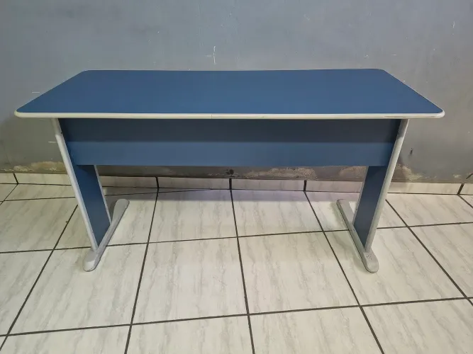 MESA ESTUDO, SEMI NOVA. 1.60 X 50 BOTUCATU 