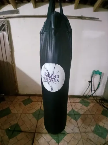 Saco de pancada - impacto fitness