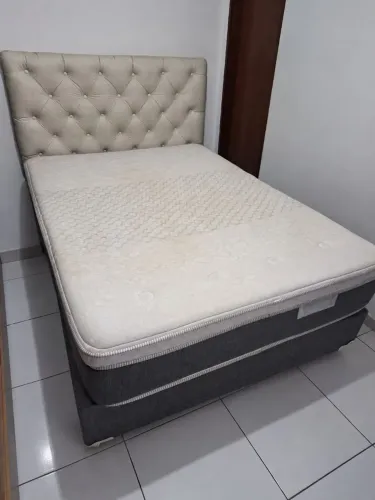 Base maiw colchão casal molas ensacada (usada)s