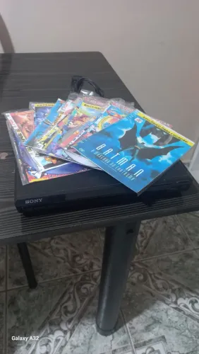 DVD da Sony juntos com CDs