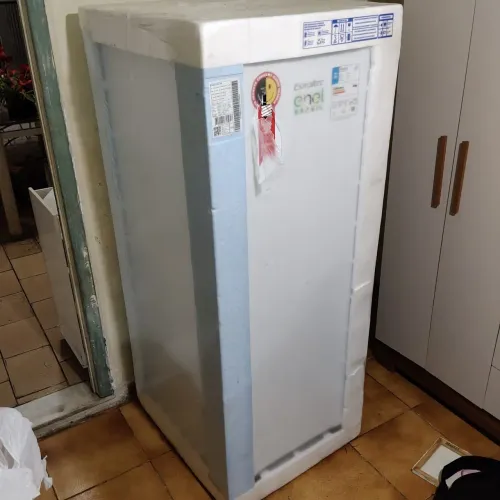 Geladeira NOVA LACRADA NA EMBALAGEM - Excelente Oportunidade!