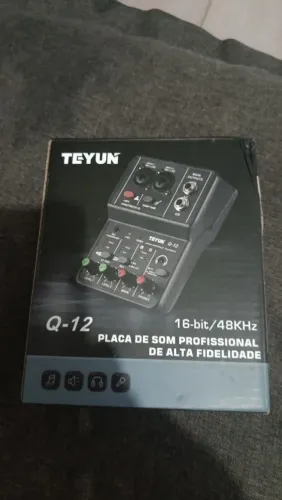 Interface e mesa de som teyu 