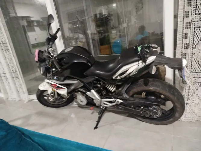 BMW g310R ano 2018