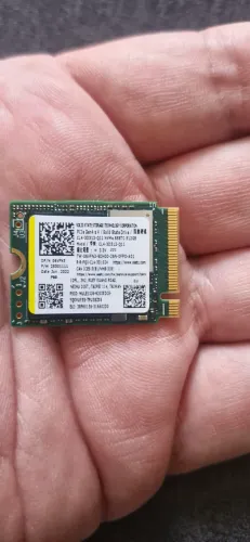 NVME PCI-E 512 GB GEN4X4 2230
