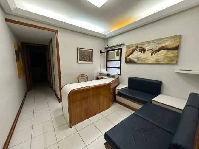Excelente Sala Comercial na Praia do Suá com Recepção Mobiliada e Fácil Acesso