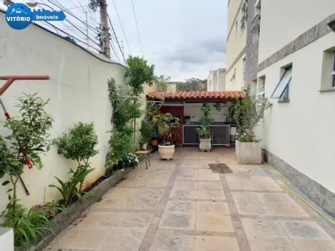 Duplex á venda no Centro de São Roque !