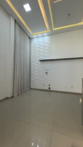 ALUGO CASA TÉRREA PARKVILLE R$ 3.300 condomínio incluso