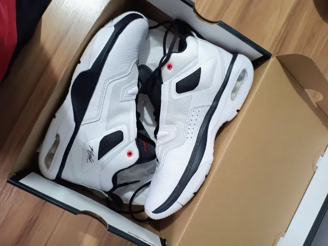 Tênis Jordan Stay Loyal