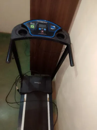 Esteira elétrica para exercícios
