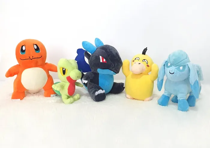 Pelúcias pokémon desapego