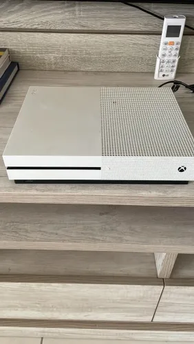Console Xbox One - não liga