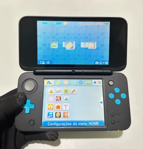 Nintendo New 2DS XL