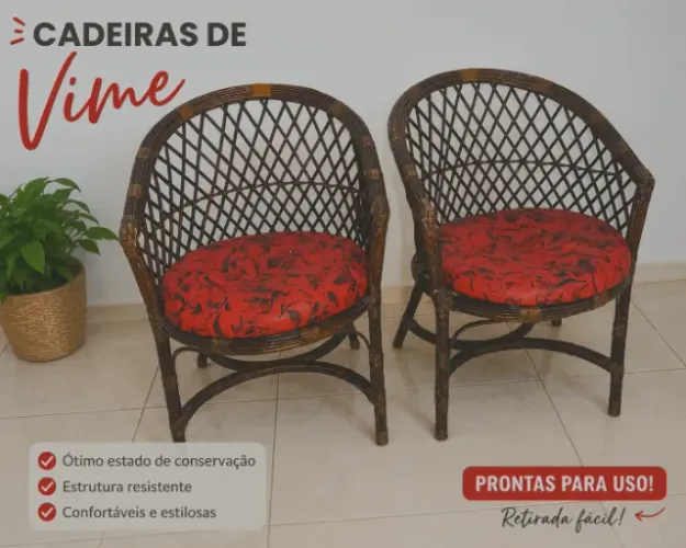 Par de Cadeiras de Vime c/ Almofadas (Desconto p/ Retirada no Alecrim)