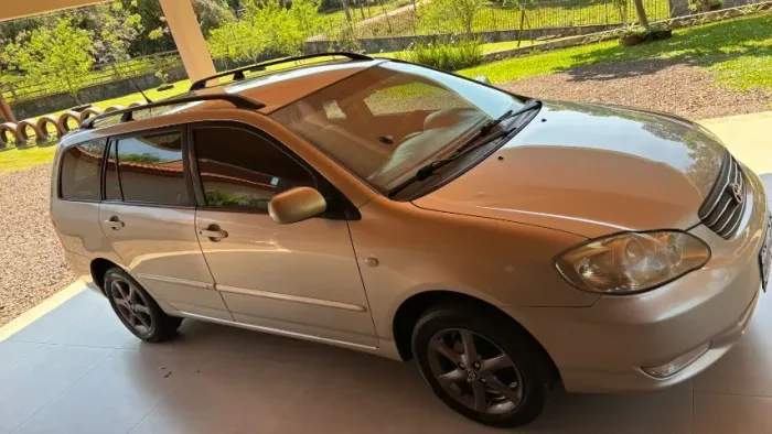 Toyota Corolla Fielder SW 1.8/1.8 XEI Flex Aut. 2005