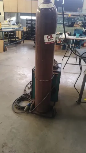 Máquina de solda MiG 250 amperes