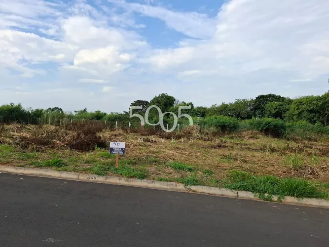 Lote comercial/industrial à venda no Vila Turim com 300m²
