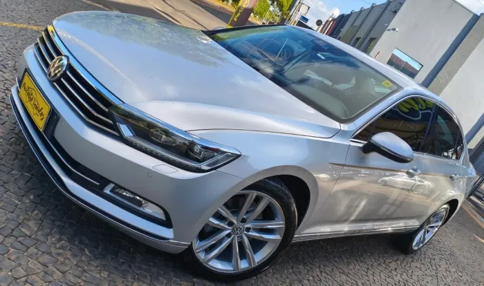 Volkswagen Passat Highline 2.0 TSI 220cv Tip. 2018