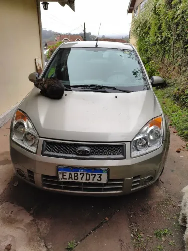 Ford Fiesta Sed. 1.6 8V Flex 4P 2008